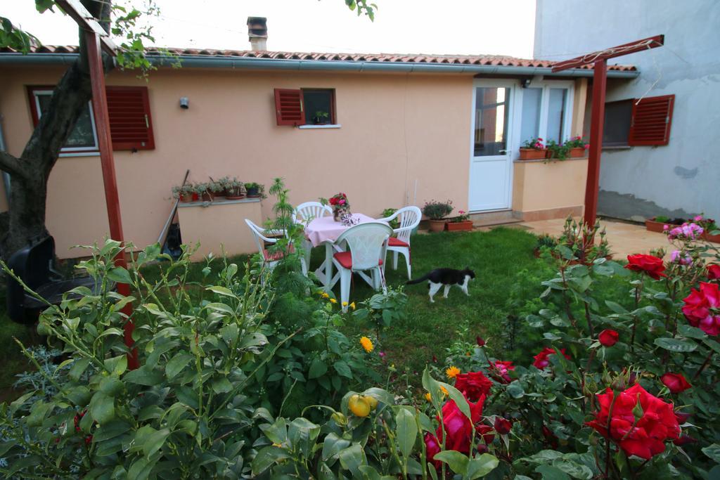 Apartment Matej Sisan Luaran gambar